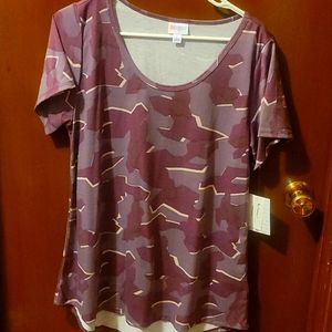 LulaRoe Classic T size L